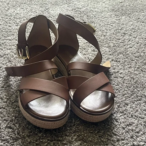 MICHAEL Michael Kors Brown Leather Espadrille Sandals - Picture 4 of 11